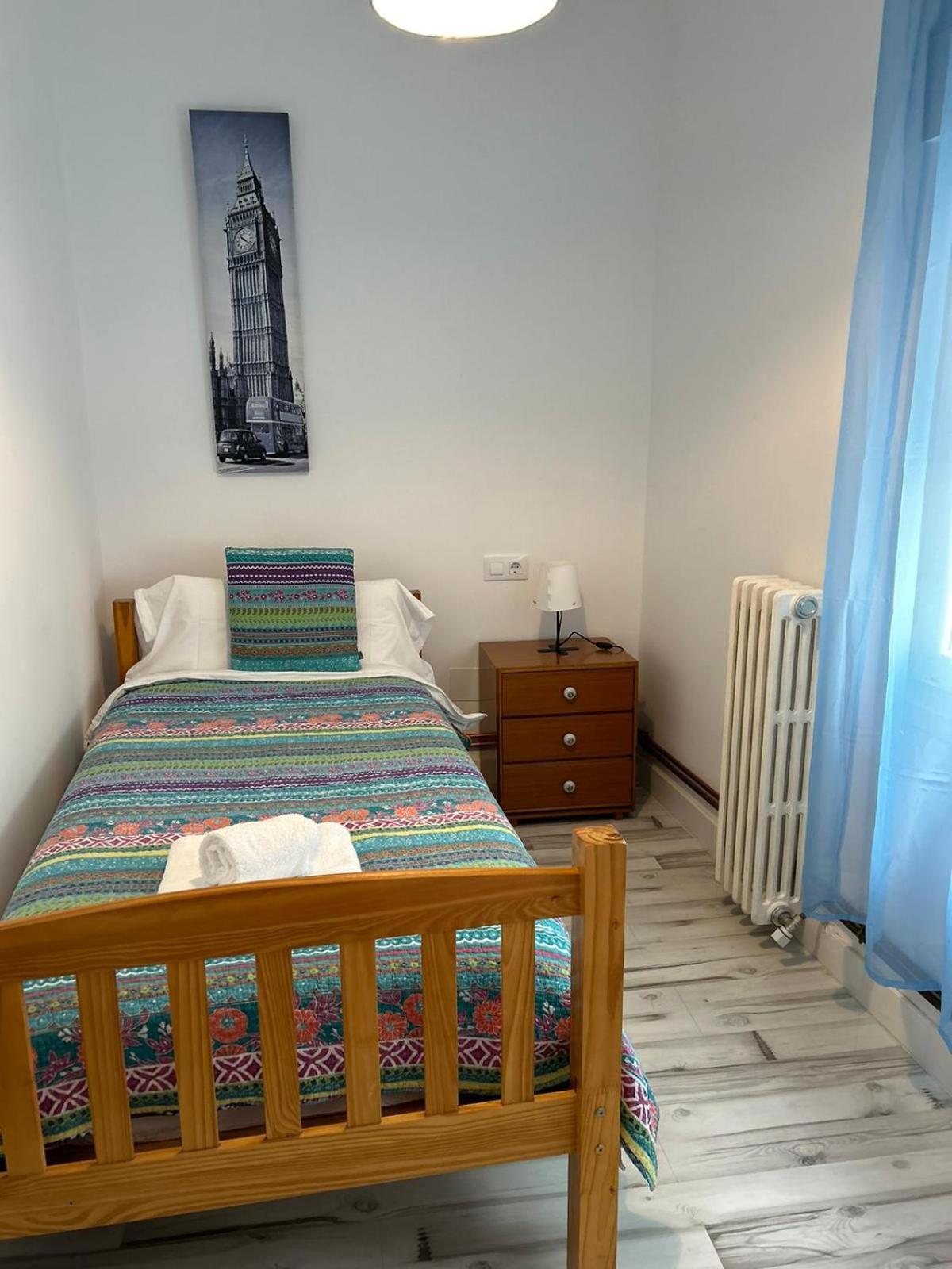Apartamentos El Conde サント・ドミンゴ・デ・ラ・カルサーダ エクステリア 写真